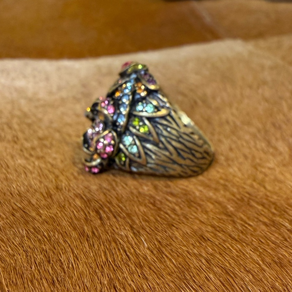 Heidi Daus "Dragonfly Dreams" Multicolor Crystal Statement Ring Sz 7 Whimsigoth - Picture 4 of 10